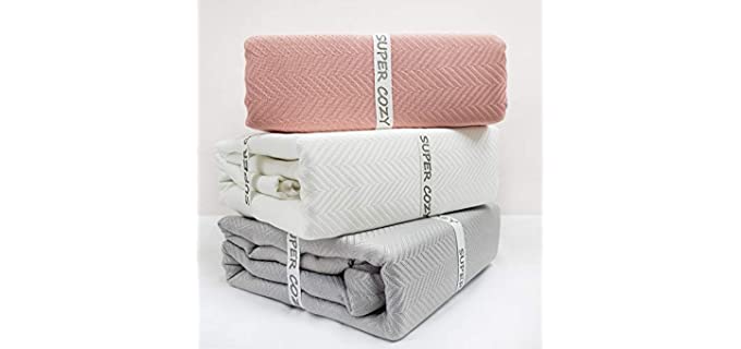 Super Cozy 100% Bamboo Fiber Blanket. Ultra Softness and smothness Like Silk. Drop Well with Heavy Weight. Much Better Than Normal Blankets. Sweet for Anyone You Love (King, Creamy)